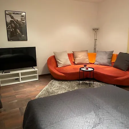 Schöne Zweiraumwohnung Im Zentrum *